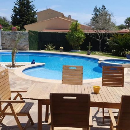 בורם-לה-מימוזה Villa Au Calme Avec Piscine Privative מראה חיצוני תמונה